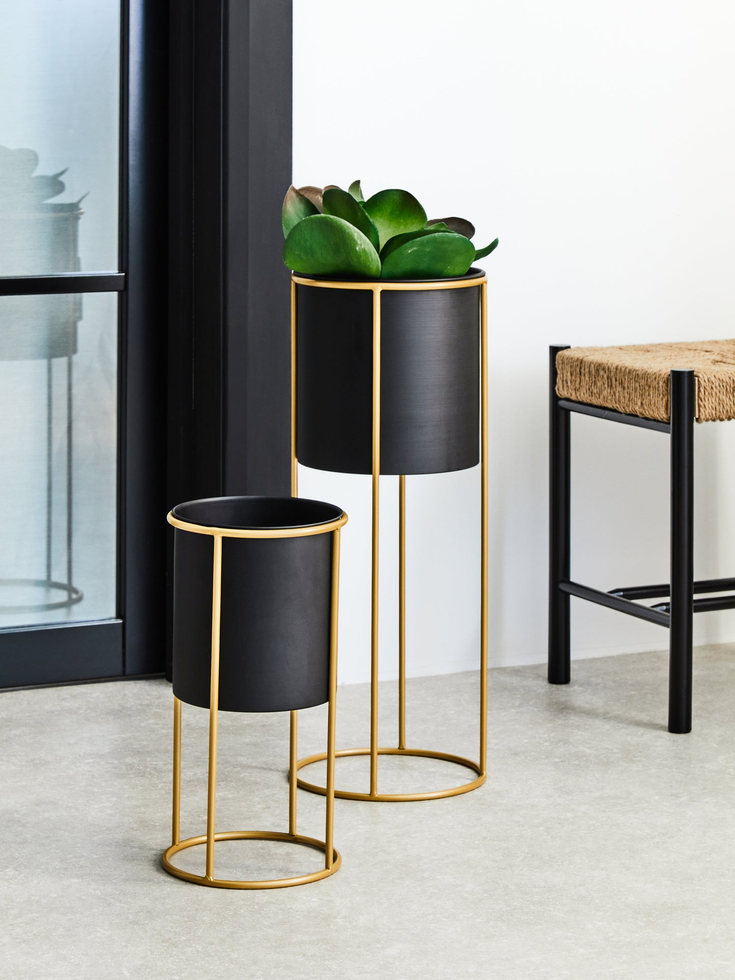 Matilda Large Black & Golden Planter