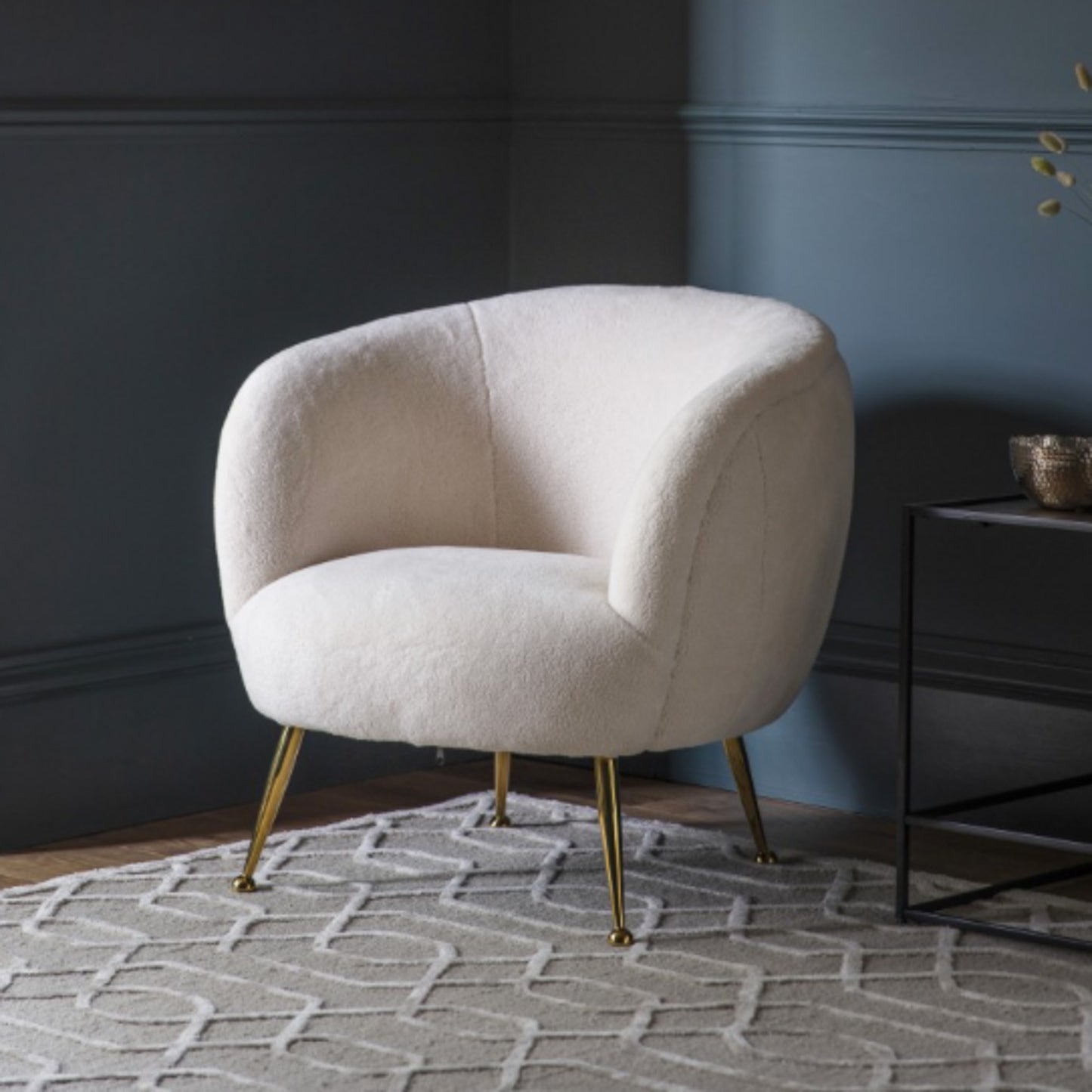 Faux Sheepskin Tub Chair