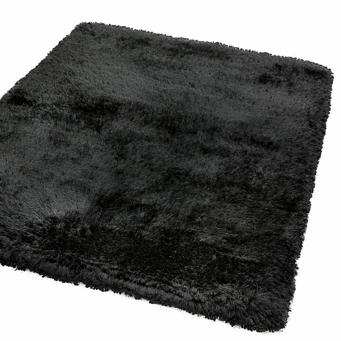 Plush Black Rug 393