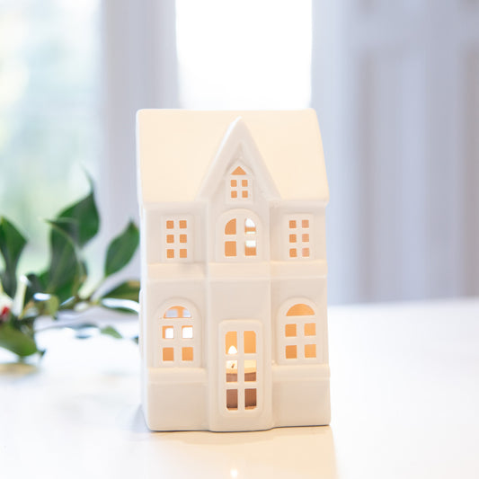 Ceramic White House 20cm
