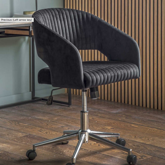 Murri Swivel Chair Black Velvet