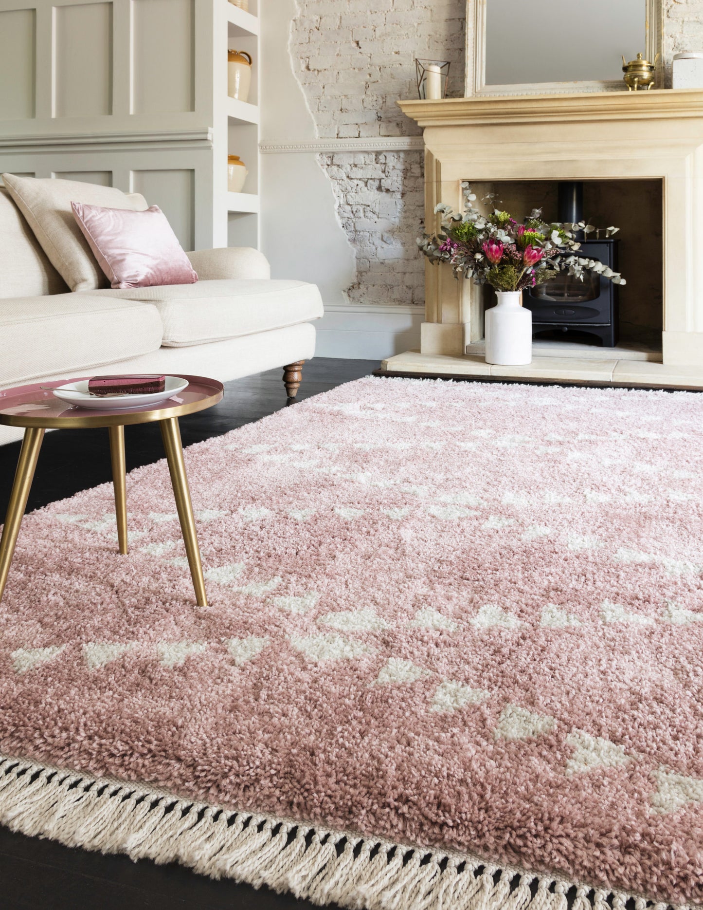 Rocca Pink Fringed Rug